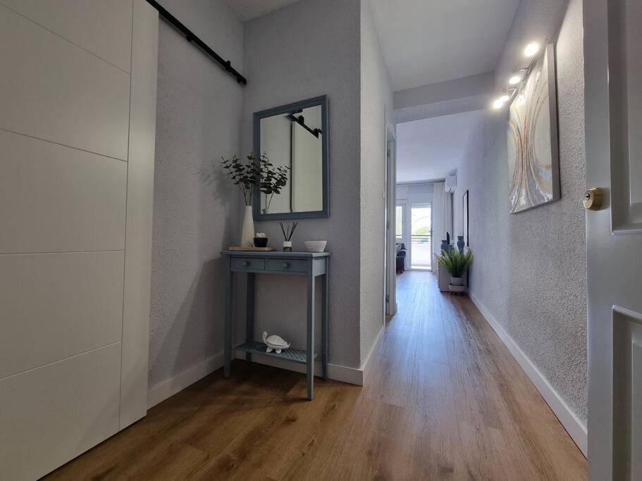 Aguadulce, Apto Santa Monica 2 Hab Con Terraza, Aire, Wifi, A 5 Min De La Playa 아구아둘세 외부 사진
